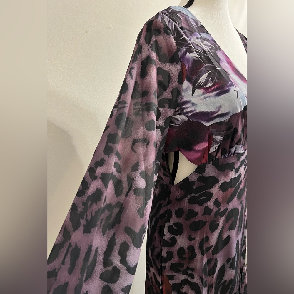 Floral Animal Print Long Sleeve V Neck Cut Out Maxi Dress - Picture 8 of 16